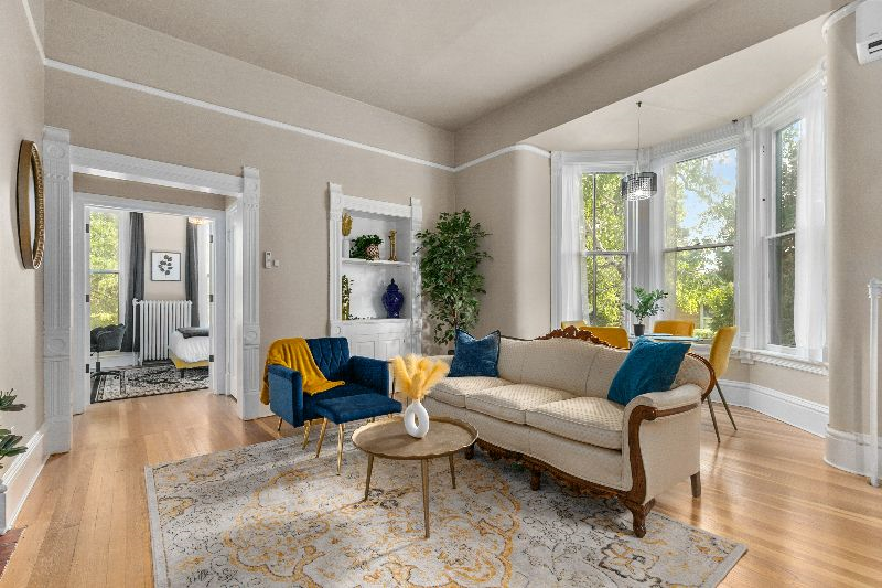 Two Bedroom Luxury Apartment - Unit 1