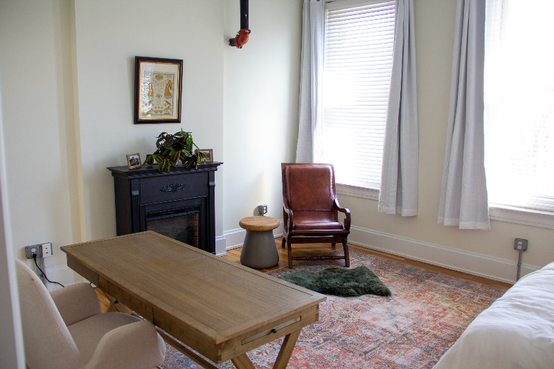Spacious Entire Condo in OTR - Photo 8