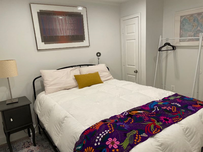 Private and Cozy One-Bedroom - Photo 12