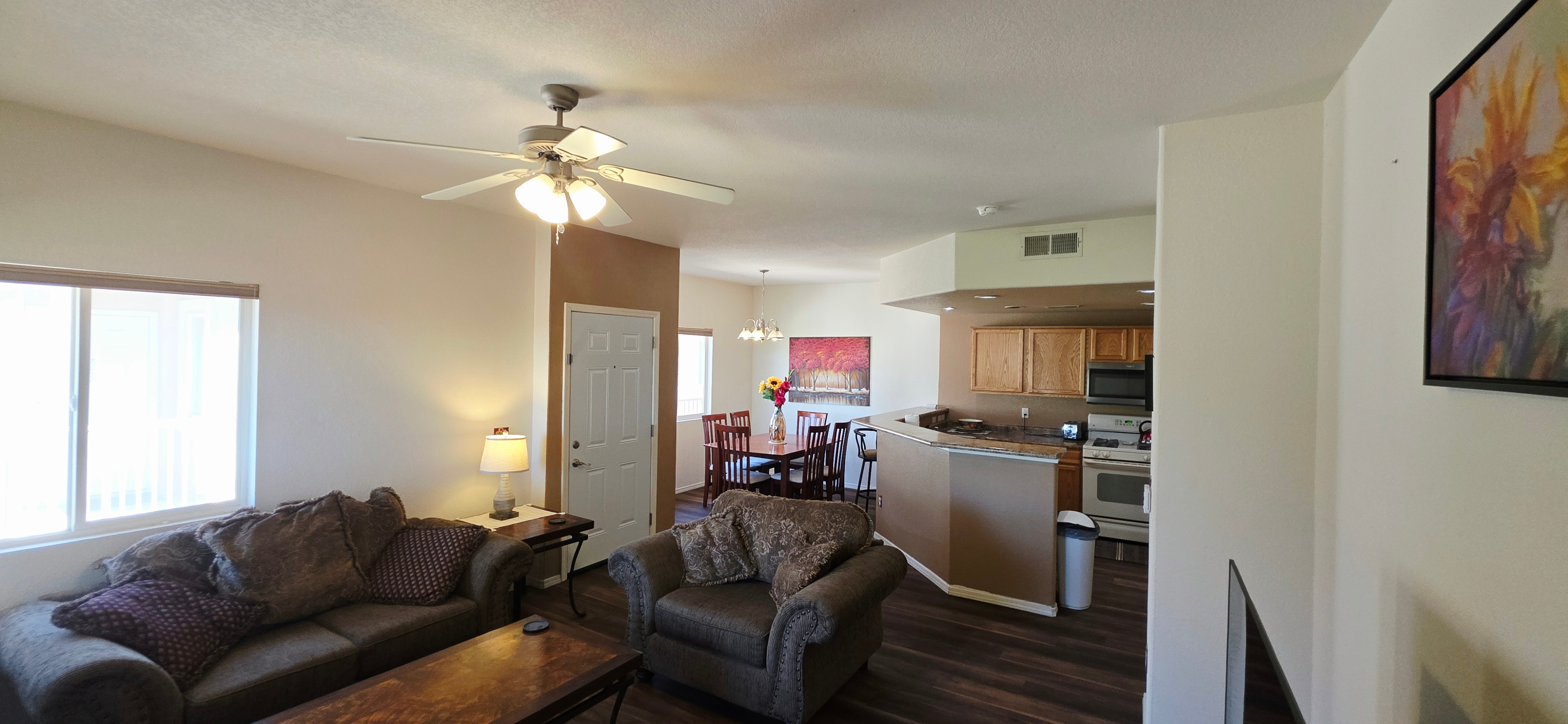 Conveniently Located 3 BD Condo - Photo 4