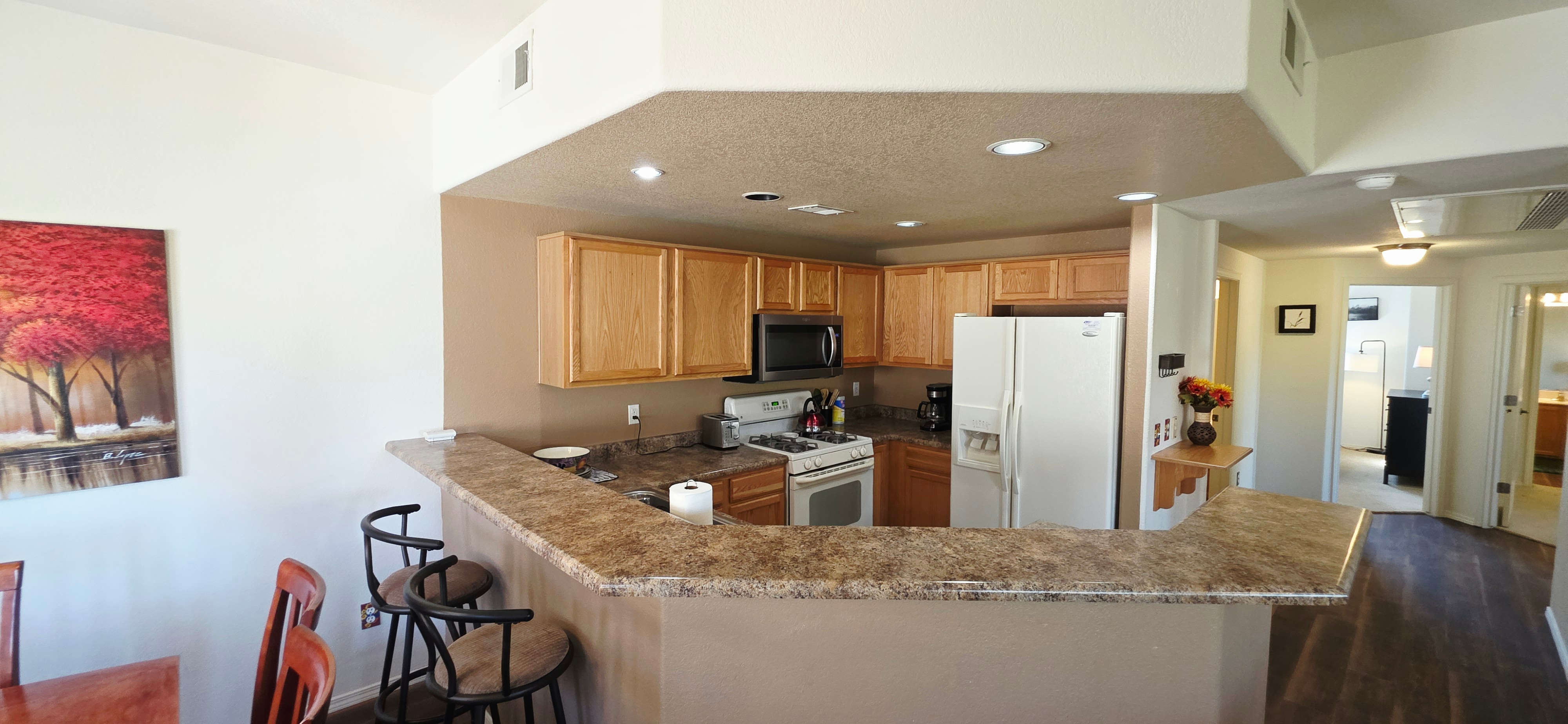 Conveniently Located 3 BD Condo - Photo 5