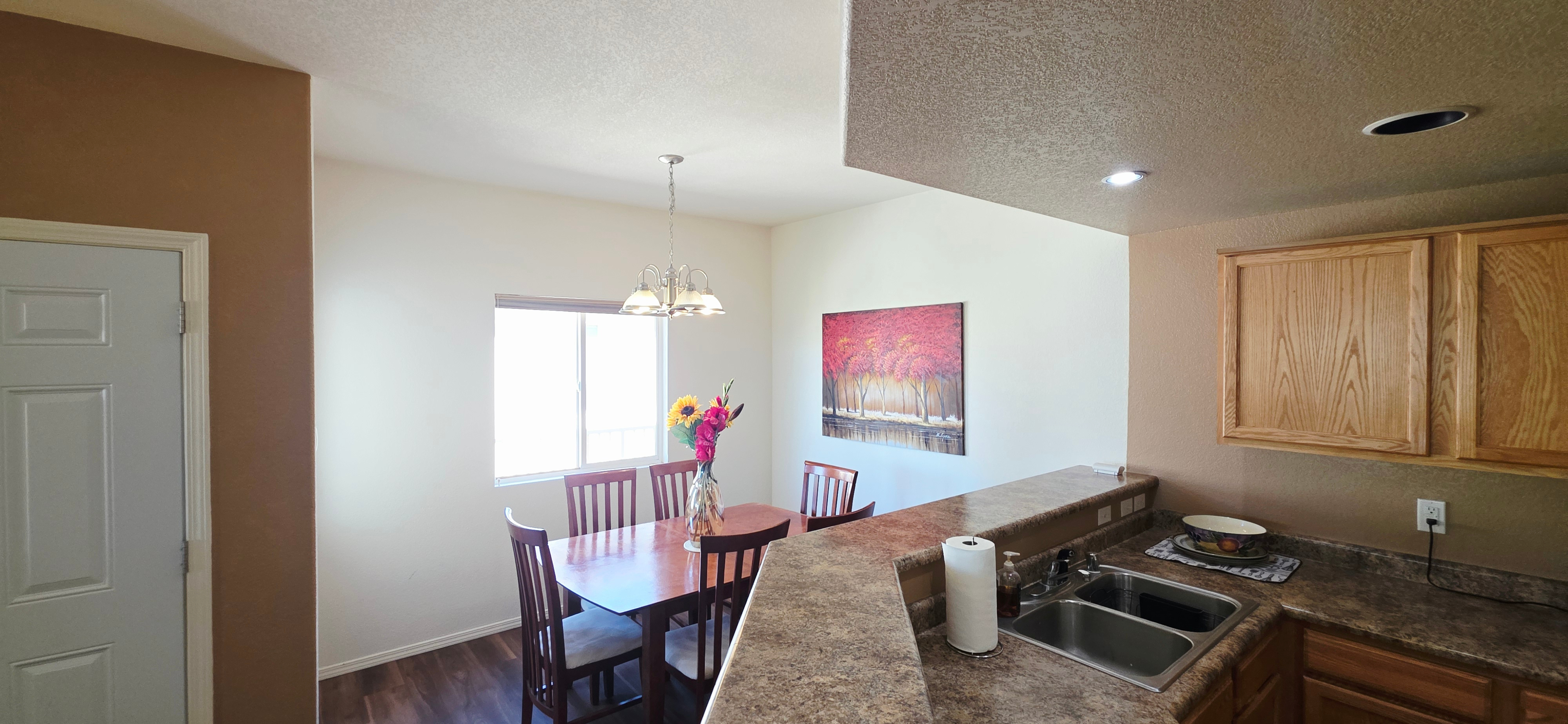 Conveniently Located 3 BD Condo - Photo 6