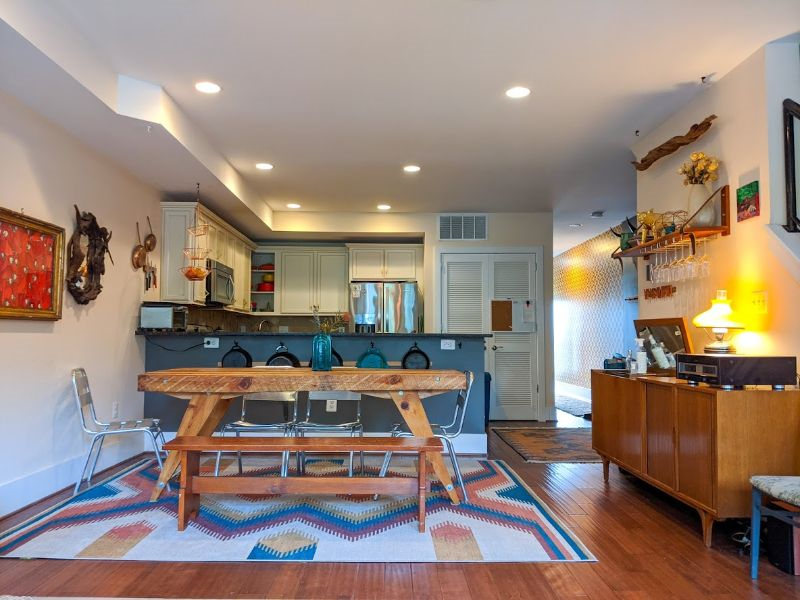 Colorful and Spacious 2LVL Condo near Washington Hospital Center and Children's National - Photo 3