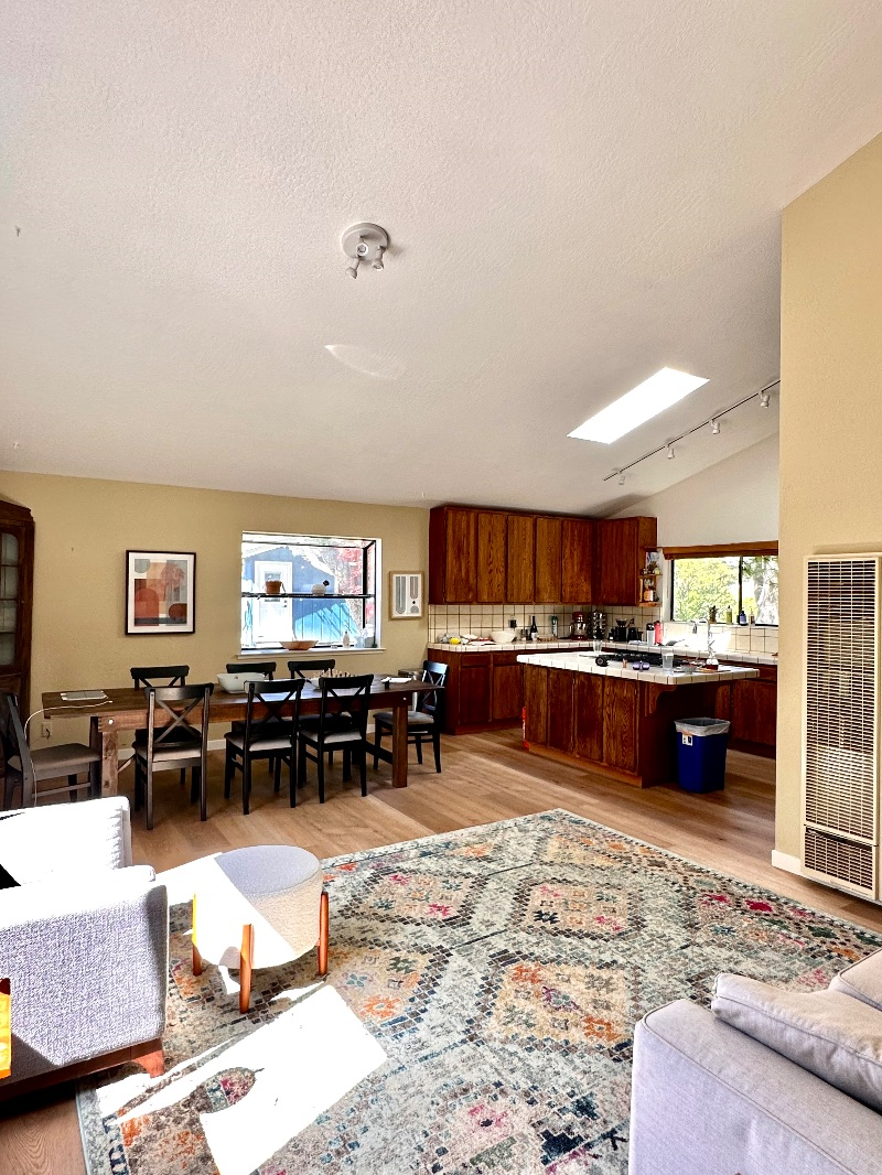 Private main 3 bedroom house