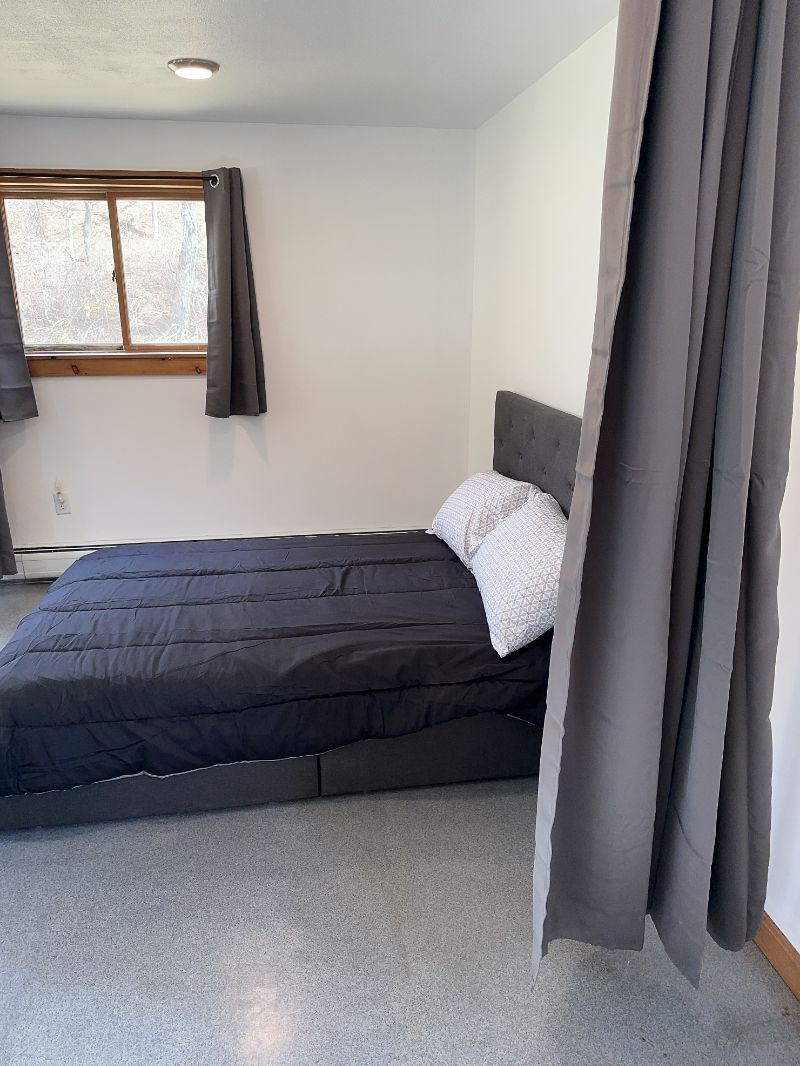 Cozy Studio near town with river access - Photo 3
