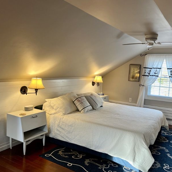 Private Third Floor Bedroom...