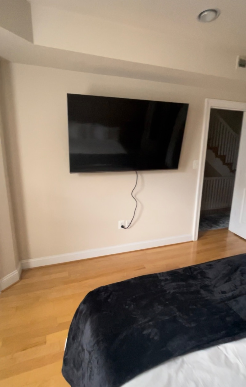 Private Gardel Level Unit- Rowhouse in NW Wash, DC - Photo 8