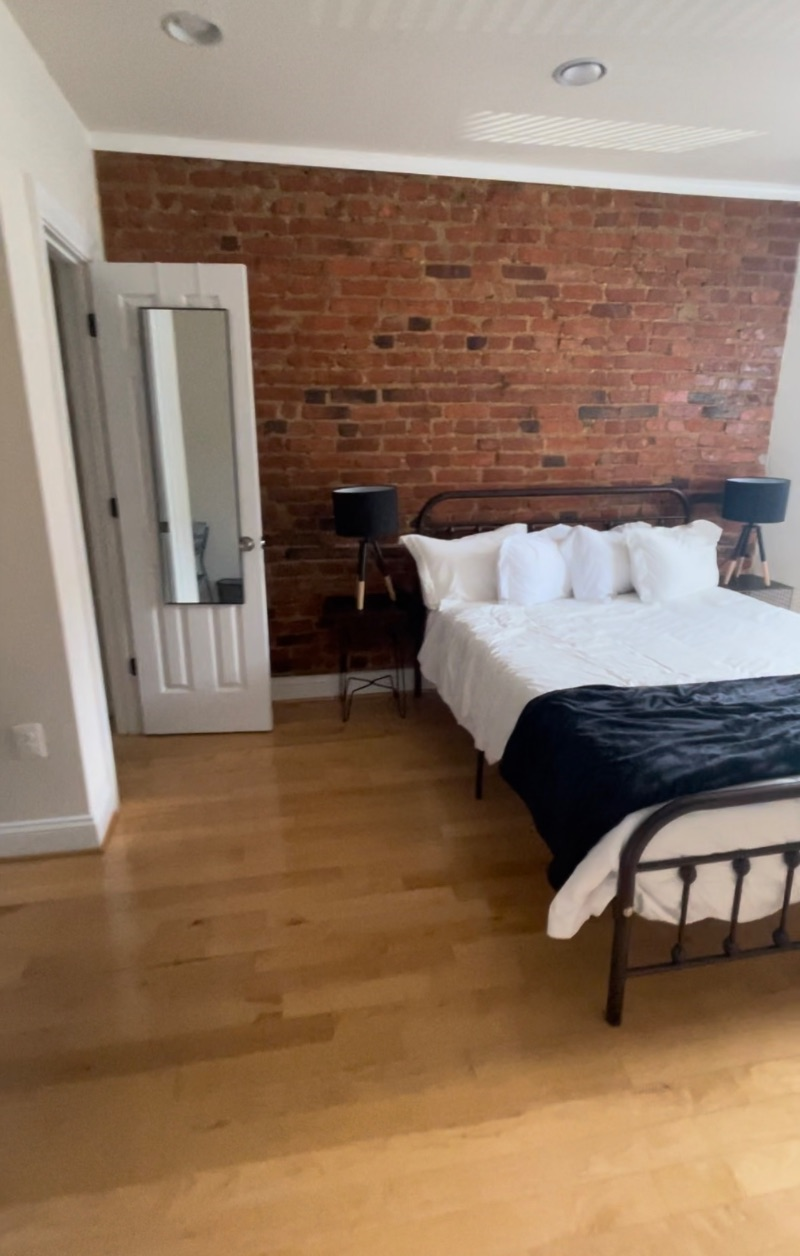 Private Gardel Level Unit- Rowhouse in NW Wash, DC - Photo 1