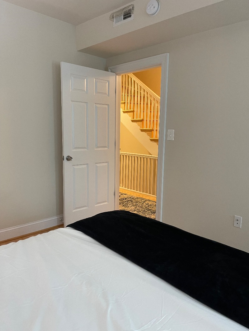 Private Gardel Level Unit- Rowhouse in NW Wash, DC - Photo 8
