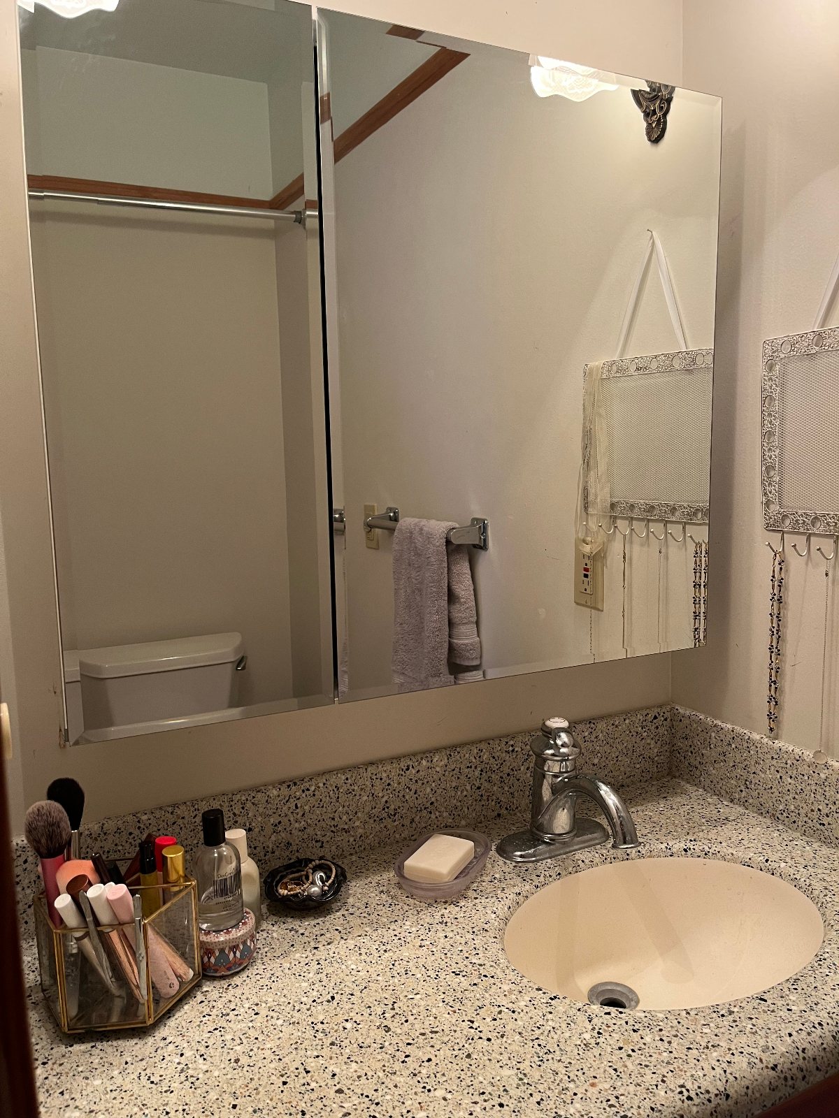 Suite in Victorian Home with Bedroom and Study Near Downtown and WWU - Photo 5
