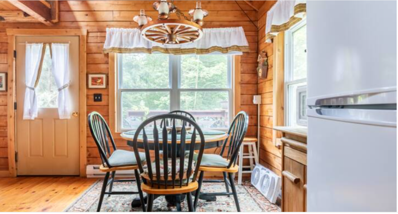 Cabin in the Woods - Photo 6
