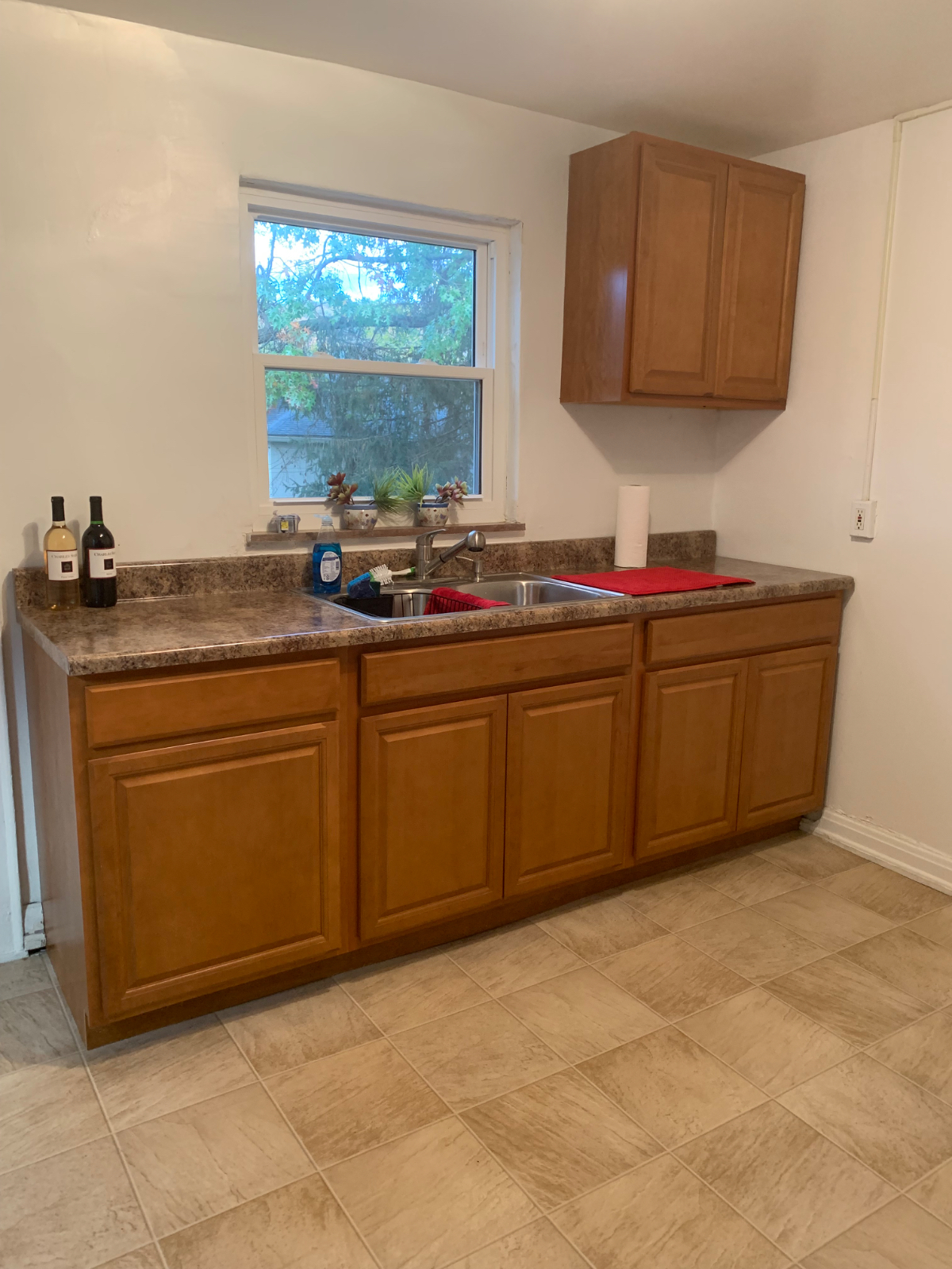 Beautiful apartment, conveniently located walkable neighborhood - Photo 9