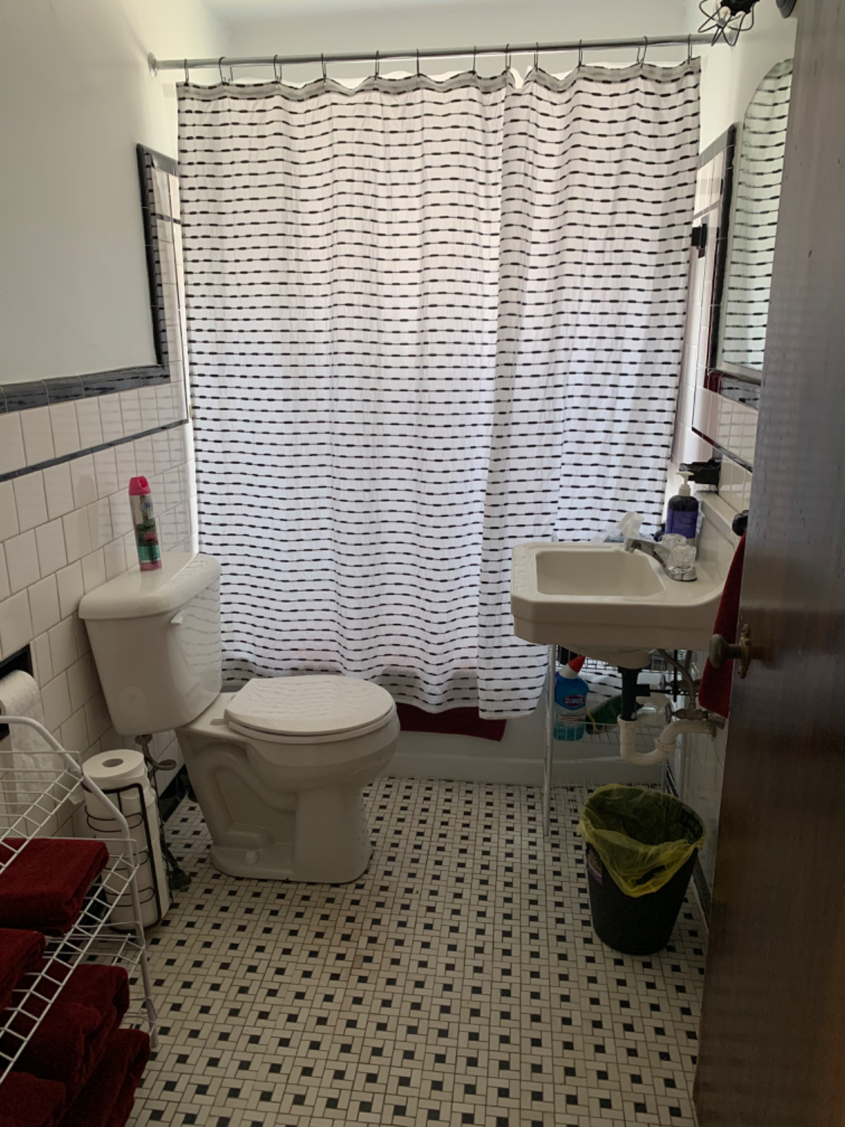 Beautiful apartment, conveniently located walkable neighborhood - Photo 5