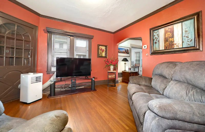 Cozy near Destiny, Dome, Downtown - Photo 3