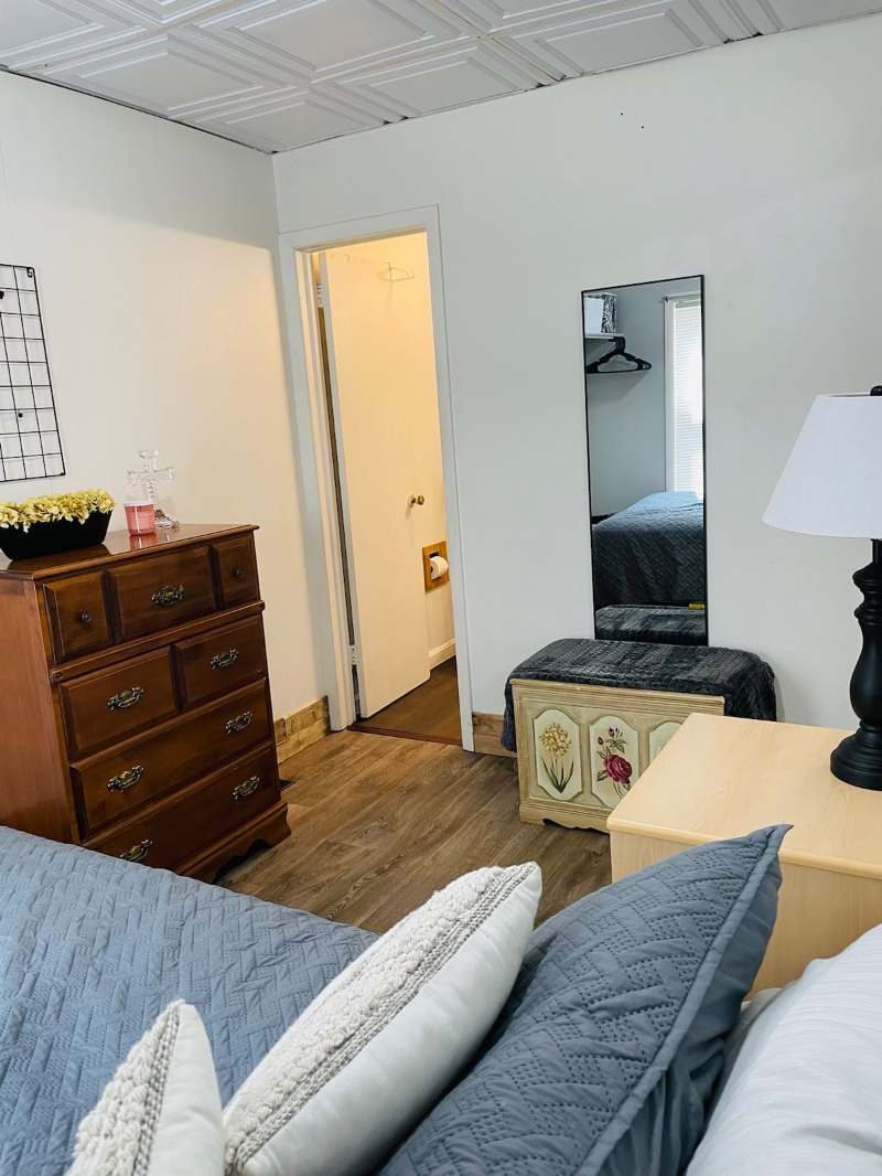ONE BEDROOM APARTMENT (FULLY FURNISHED, ULTILITIES INCLUDED) - Photo 4