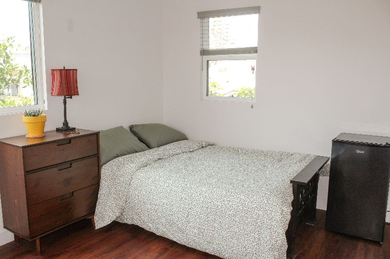 Spacious Private Room | Central LA Location Near USC & DTLA - Photo 1
