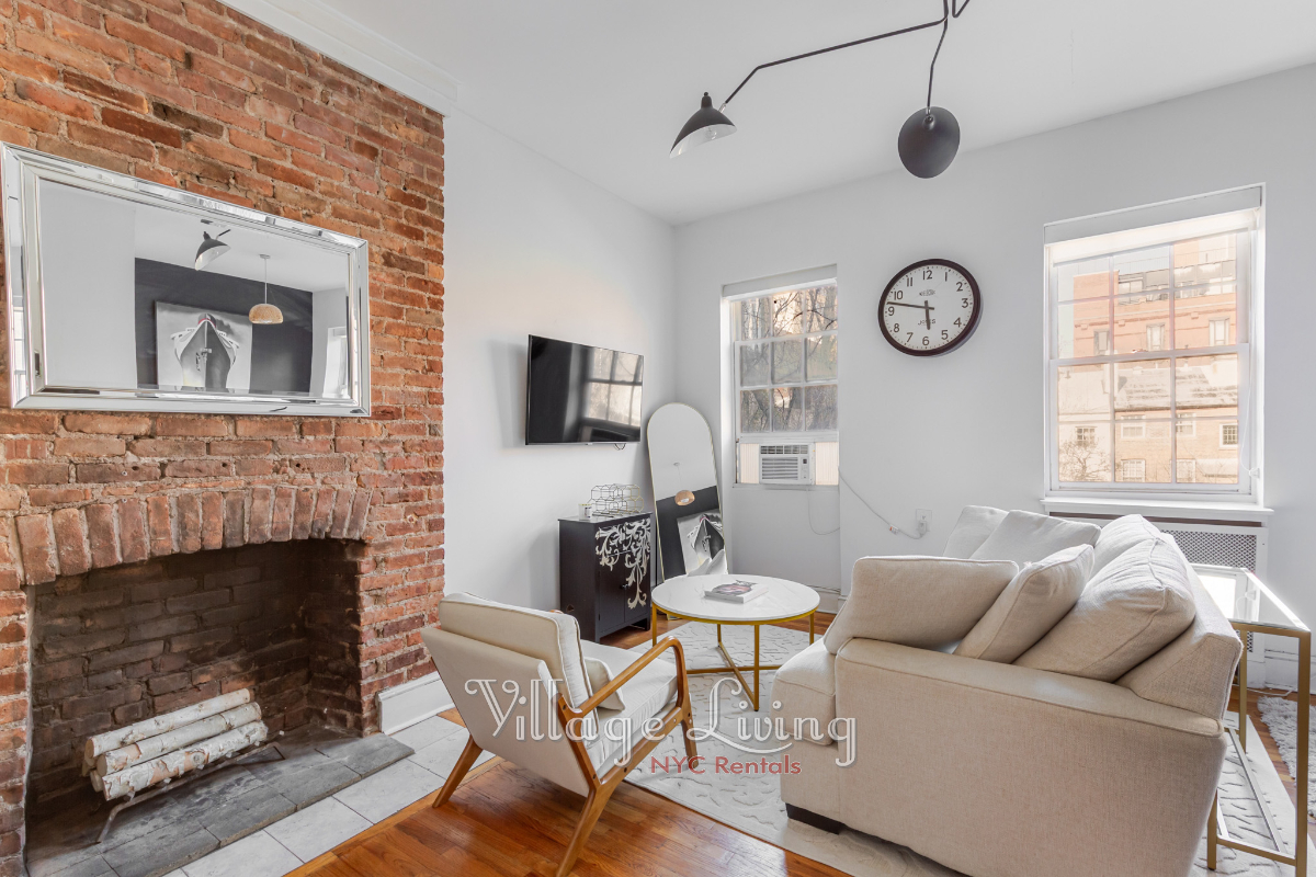 Charming studio in the heart of the West Village - Photo 1