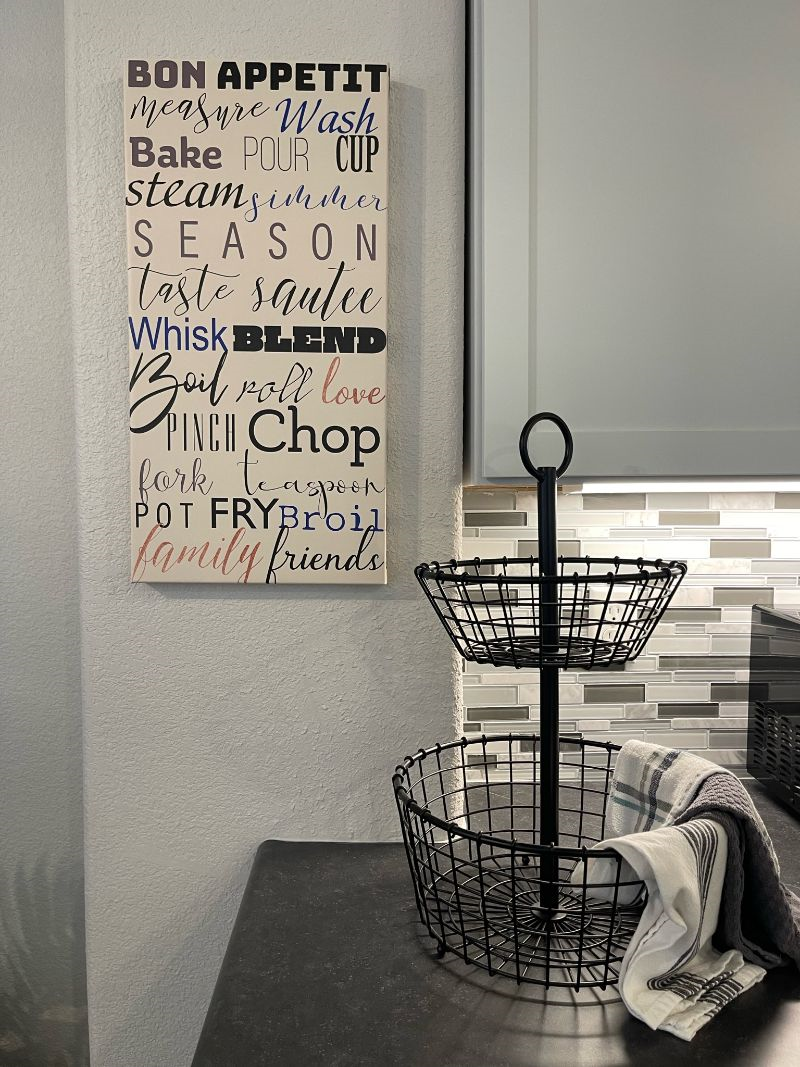 No. 4 - Beautiful newly remodeled downstairs unit - Photo 12