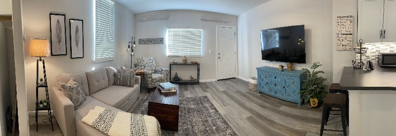 No. 4 - Beautiful newly remodeled downstairs unit - Photo 2