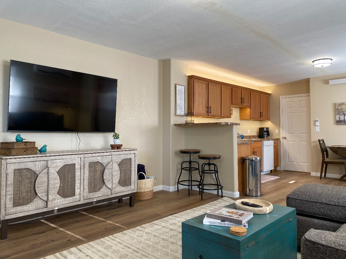 No. 2 - Beautiful newly remodeled upstairs unit