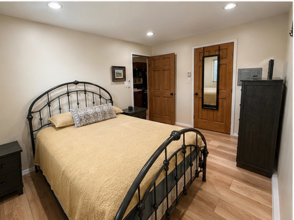 Cozy Cottage with Private Deck and Hiking Trails in Santa Fe - Photo 4