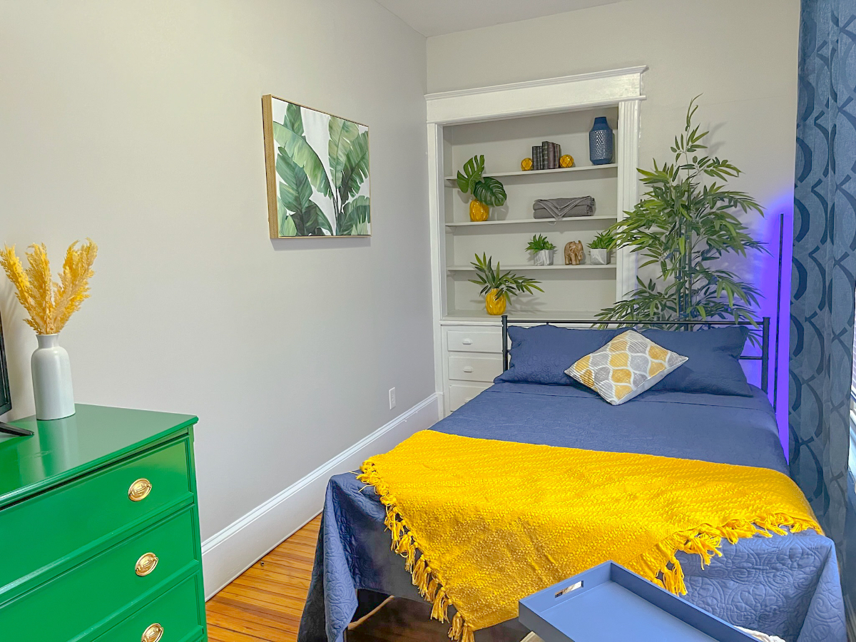 ''The Leo Home'' Private Bedrooms - Shared Bathroom/Living/Kitchen - .73 miles to Albany Med - Photo 5