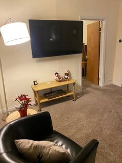 Perfectly Private: Entire 1 bed, 1 bath  home - Photo 10