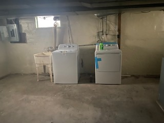 Fully Furnished Property Close to Local Hospital - Photo 4
