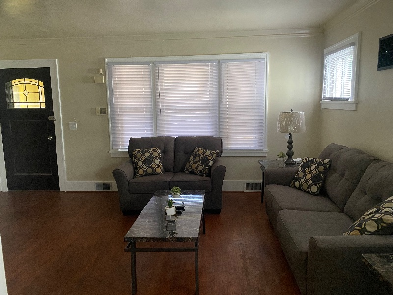 Fully Furnished Property Close to Local Hospital - Photo 6