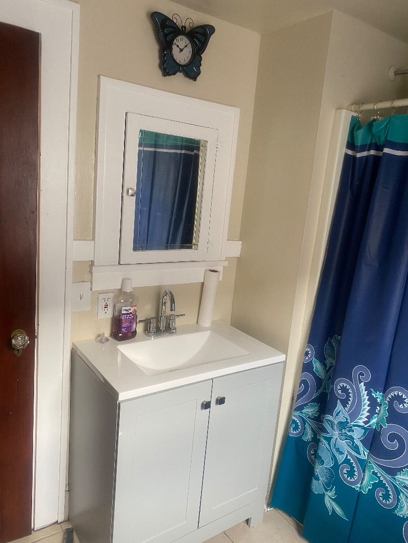 Fully Furnished Property Close to Local Hospital - Photo 9
