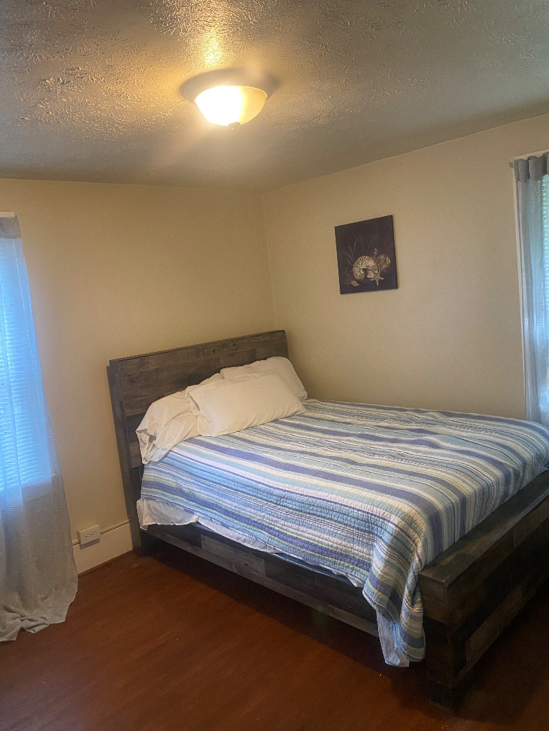 Fully Furnished Property Close to Local Hospital - Photo 12