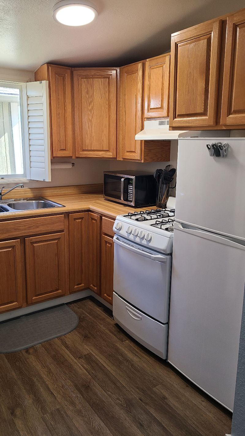 Separate Unit near Sutter and Kaiser Hospitals - Photo 6