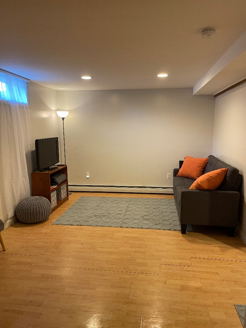 ENTIRE 1Bed Apt, Quiet/Near Hospital/All Inclusive - Photo 2