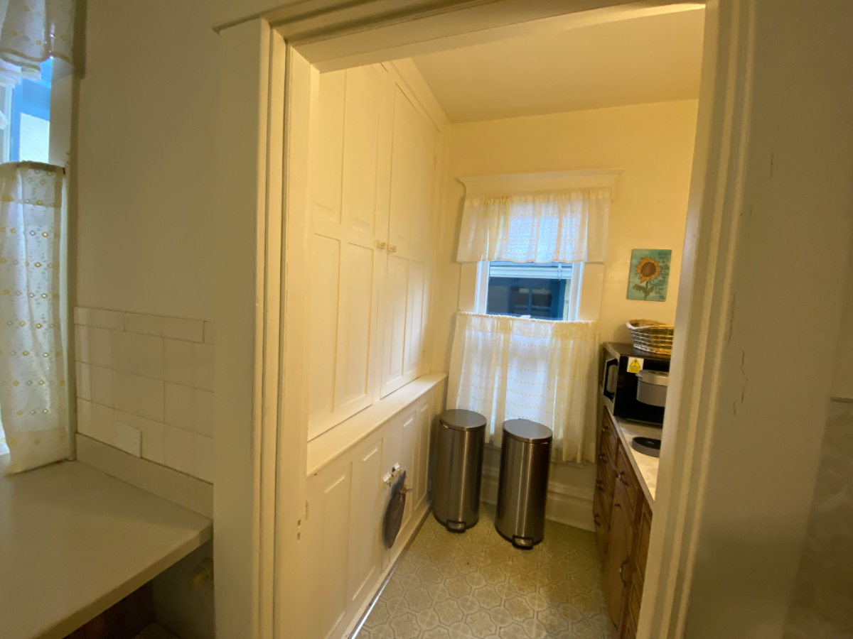 Cozy home located in the historic section of Morgantown, West Virginia - Photo 4