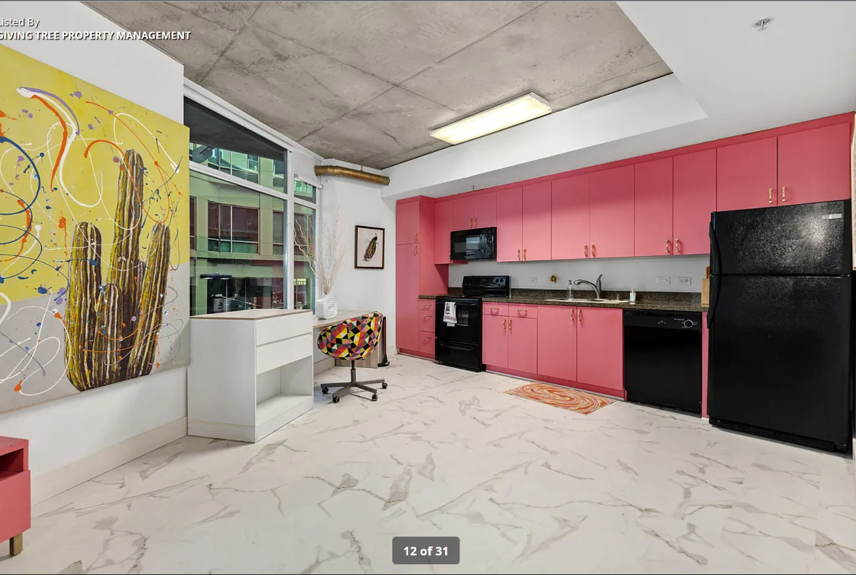 Luxury 1 Bedroom - Photo 6