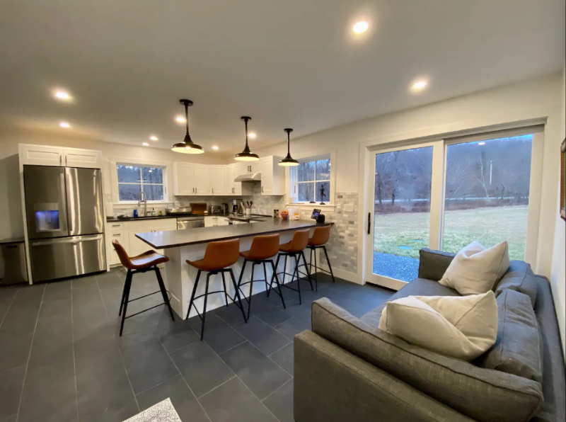Lincoln Riverside Getaway - New House - Photo 4