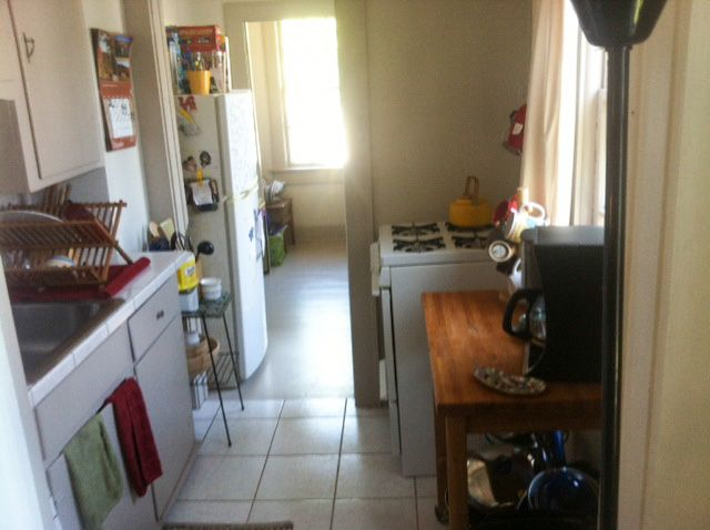 Elmira Near Arnot Hospital -  Nice 1BR Upper Apartment - 925 Includes All - Photo 10