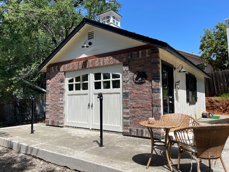 Carriage house studio