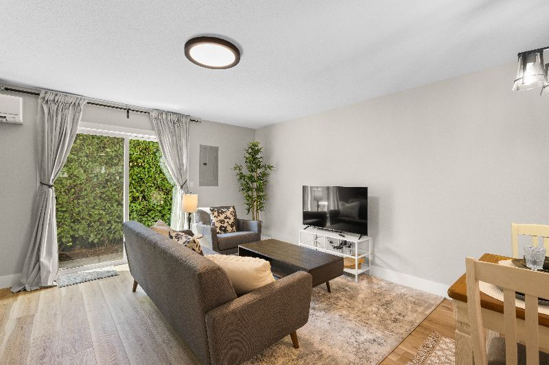 Modern condo in North Tabor