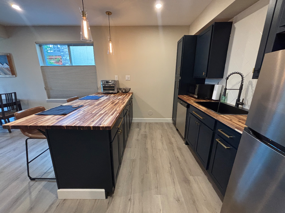Private Apt w/ Mountain Views on Open Space , Walkout Basement, 1,200 Sqft - Photo 2