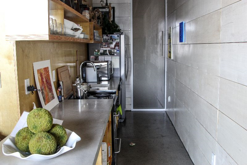 Living Zone - Photo 2