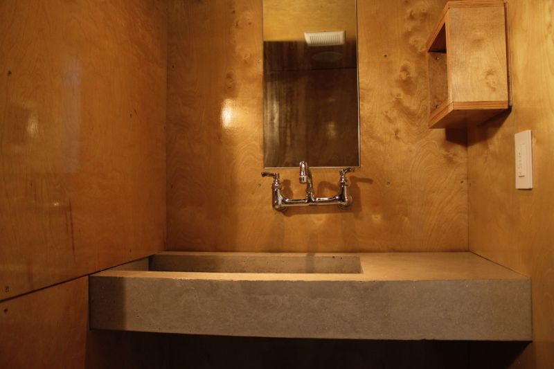 Living Zone - Photo 9