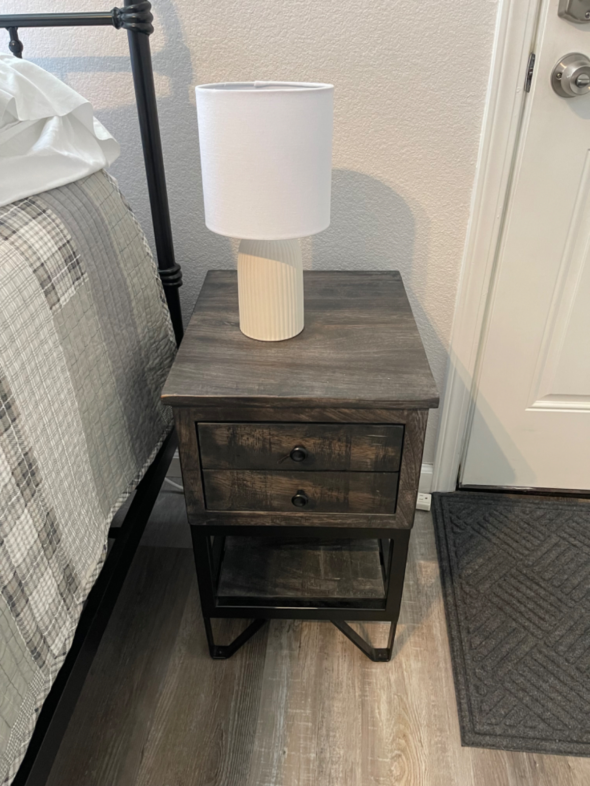 Newly remodeled Casper furnished apartment 1-bedroom in a four-plex with stylish finishes and GREAT - Photo 2