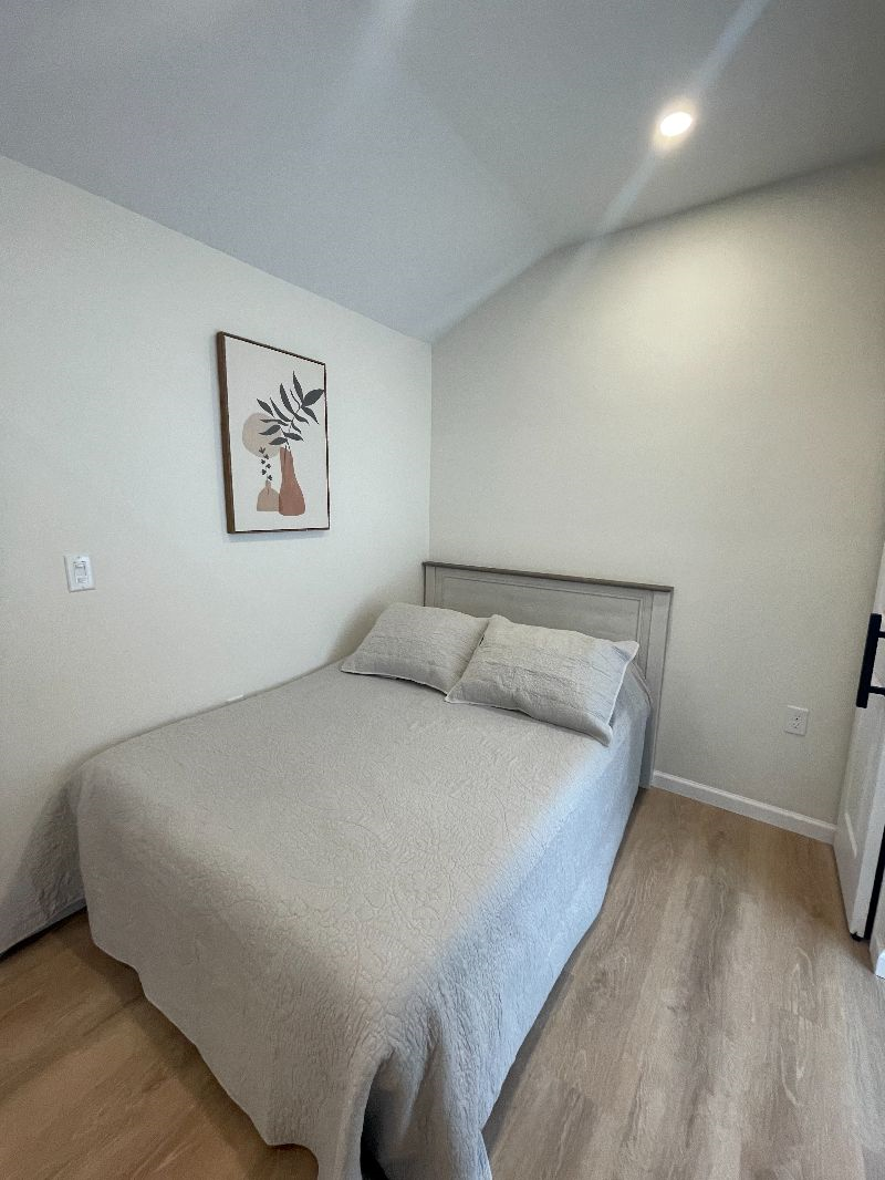 1 BR Tiny Home - 5 minutes from Rochester General Hospital - Photo 6
