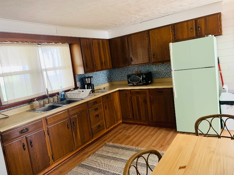 1940s Cozy Craftsman Near Hospitals - Photo 8