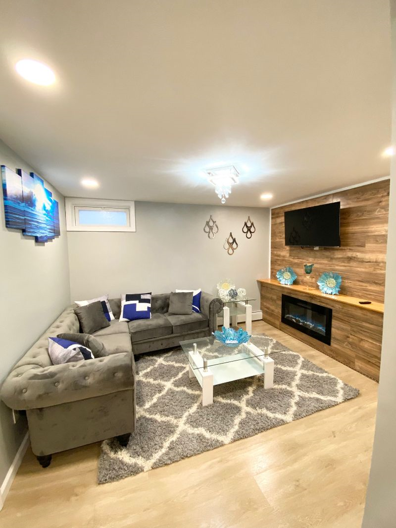 Lovely newly renovated 2bedroom in a nice quiet area very near to the Roosevelt mall an supermarket - Photo 5