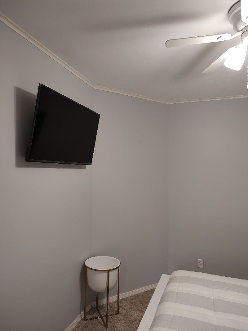2 Bedroom/1 Bath Newly Remodeled Apartment Near St Bonaventure University - Photo 7