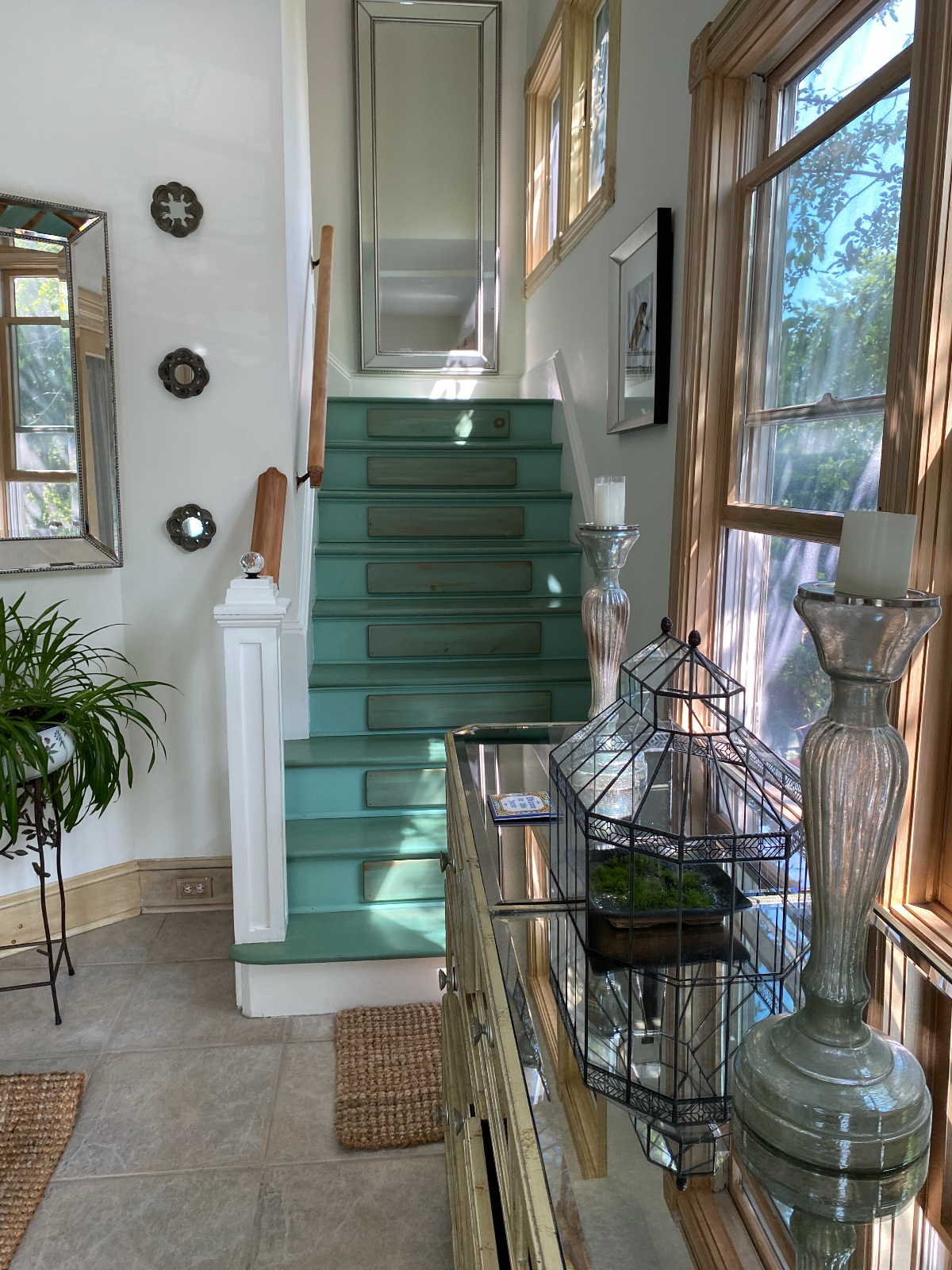 Beautiful Aqua Blue Apt. 3 Bedrooms 2 bathrooms. Parking on Premises/BackYard - Photo 4