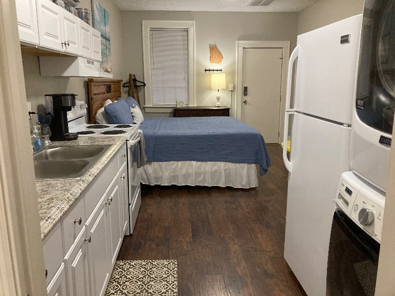 Live Oak House - Suite Apartment