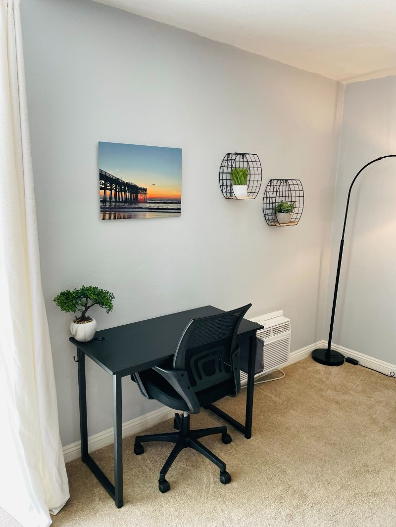Beautiful Resort Style Condo In Unit W/D and Parking - Photo 6